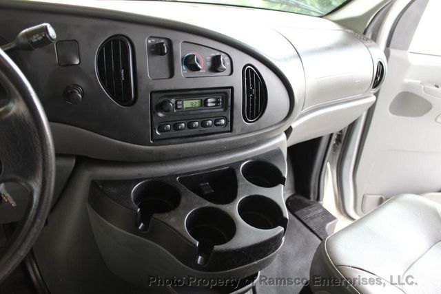 2008 Ford E-250 Base Trim