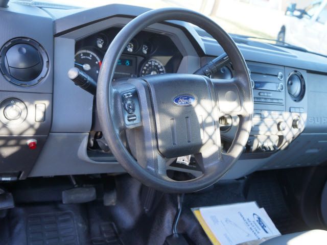 2011 Ford Super Duty F-450 Base Trim